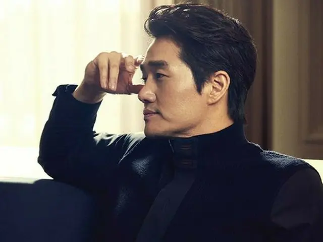 Actor Yoo Ji Tae, released pictures.
