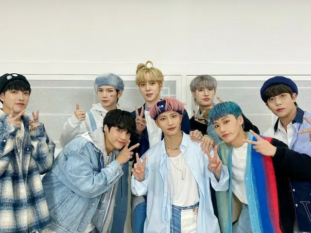 [T Official] ATEEZ, [📷] TODAY ATEEZ ⠀ Love and cherish ATINY the most Gettogether with all your ATE