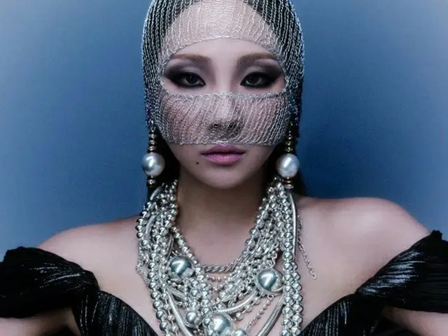 CL (2NE1), his first full-length album ”ALPHA” ranked first in 13 regions. .. ..