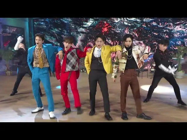 [J Official umj] SHINee_ _ Blu-ray & DVD "SHINee_ _ WORLD J Presents ~ Bistro de