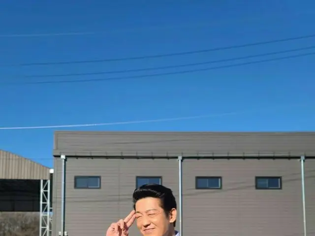 Aktor Xu Chengtai berbicara tentang pemotretan dengan foto aktris Cina Fan Bingb