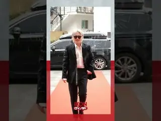 Resmi】iKON, acara peluncuran 'iKON ON AIR'🎊 : RED CARPET dengan DK  