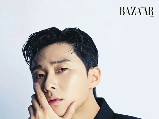 Actor Park Seo Jun, released the pictures for Harper's BAZAAR Taiwan. .. ..