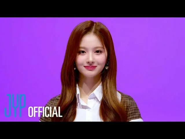 "NMIXX" menjadi topik hangat perilisan video JYP COVER LIVE. ..  