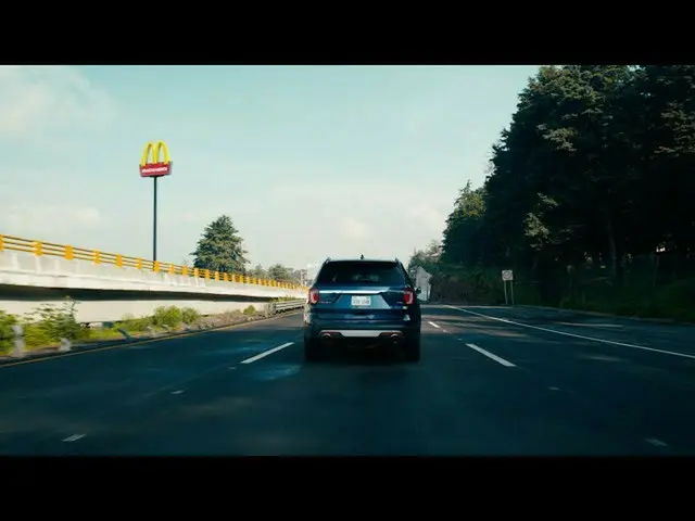 "ITZY" menjadi topik hangat setelah muncul di iklan global McDonald's. .  