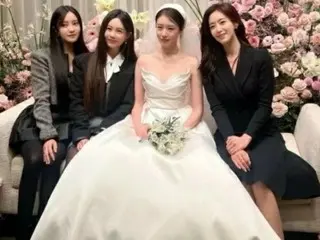 Eunjung (T-ARA) merilis foto pernikahan Jiyeon. Dan Hyomin dan Querrey. .