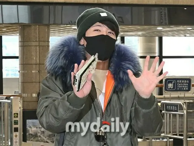 Lee Hongki (FTISLAND), berangkat ke "2022 FNC KINGDOM-STATION" yang digelar di J