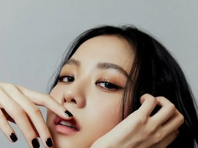 JISOO released the pictures. GQ KOREA. . .