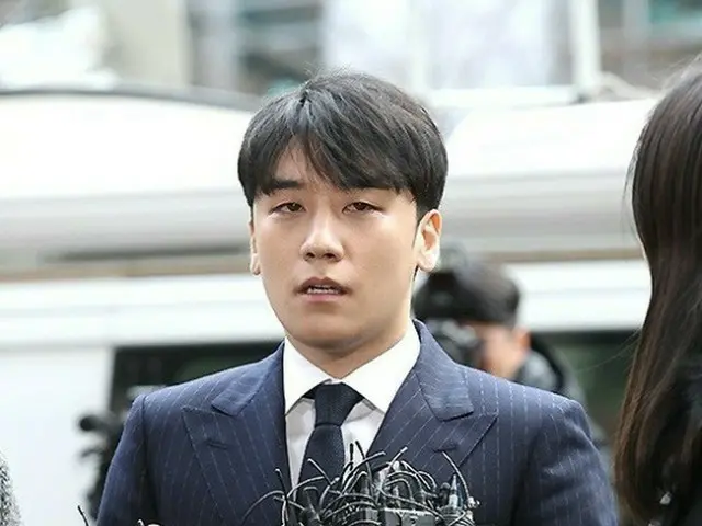 VI (former BIGBANG) will be released from prison on the 11th of this month. Theinterest is growing w