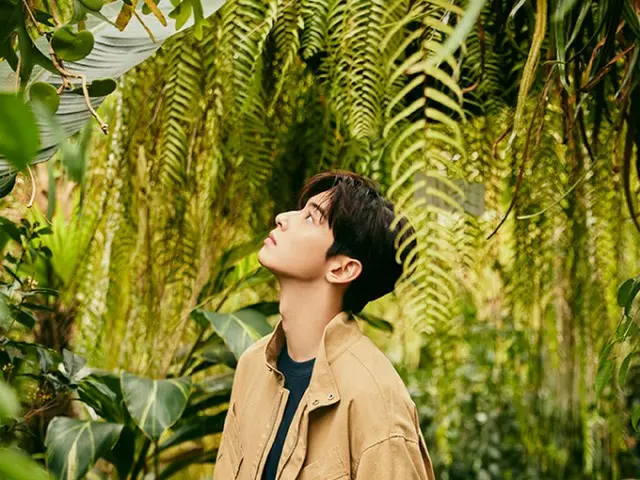 Cha Eun Woo merilis fotonya. Bebas dan elegan. .