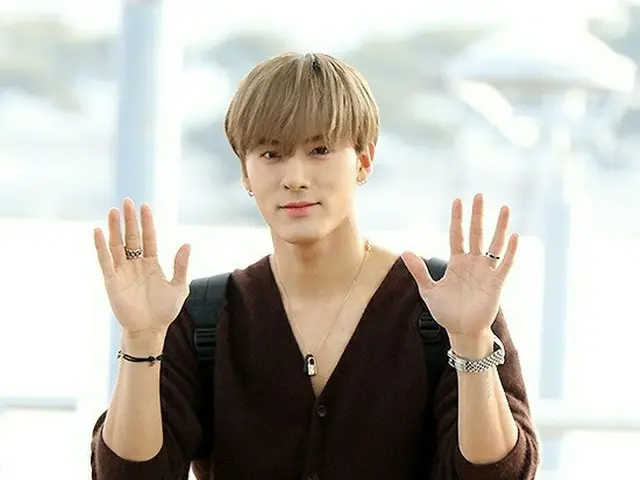 THE BOYZ Eric, berangkat ke Vietnam untuk syuting pertunjukan. .