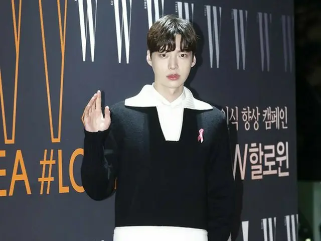 Actor Ahn Jae Hyeon, attended the photo event of the W Korea '12th Breast CancerAwareness Improvemen