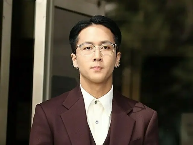 RAVI meninggalkan VIXX. Secara resmi diumumkan oleh Jellyfish Entertainment. .