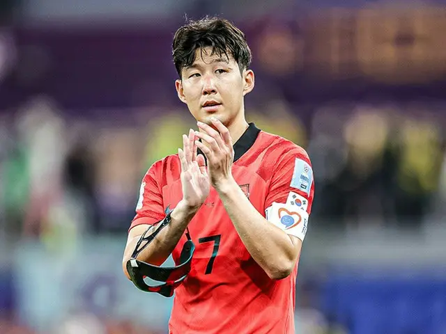 Seorang komentator yang pernah menjadi reporter sepak bola mengatakan di YouTube