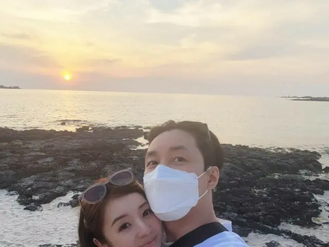 Tunangan aktor Jepang Shim Hyung-joo Sayaya Hirai berbicara tentang memulai Inst
