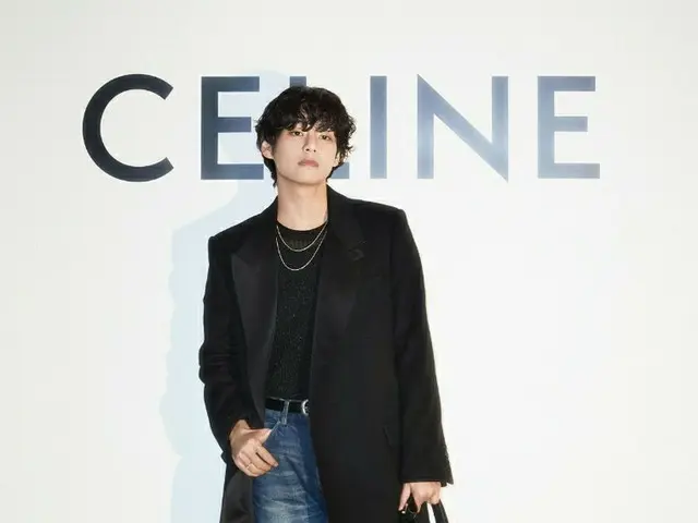 V (BTS) diundang oleh CELINE untuk menghadiri karpet merah Festival Film Interna