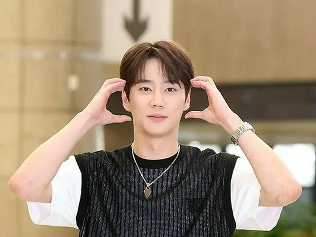 Jun (U-KISS), berangkat ke Jepang untuk berpartisipasi dalam konser pembukaan As