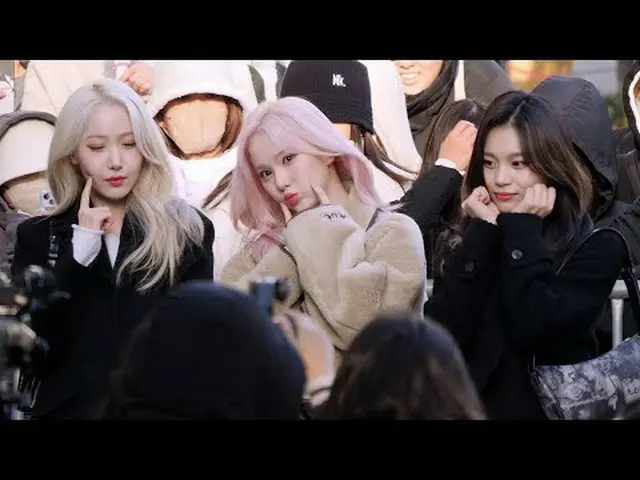 231110 VIVIZ_ _ fancam oleh 스피넬 *Harap jangan mengedit atau mengunggah ulang  