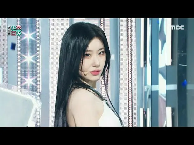 ITZY_ _ (있지) - UNTOUCH_ _ ABLE |Tampilkan! Inti Musik | MBC240113방송 #ITZY_ _ #UN