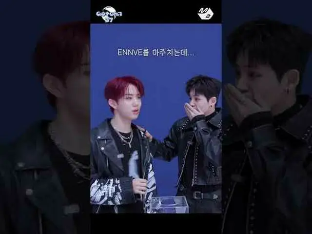 Apa yang kamu lakukan jika bertemu penggemar di jalan? Jawaban ISTJ maknae Jihoo