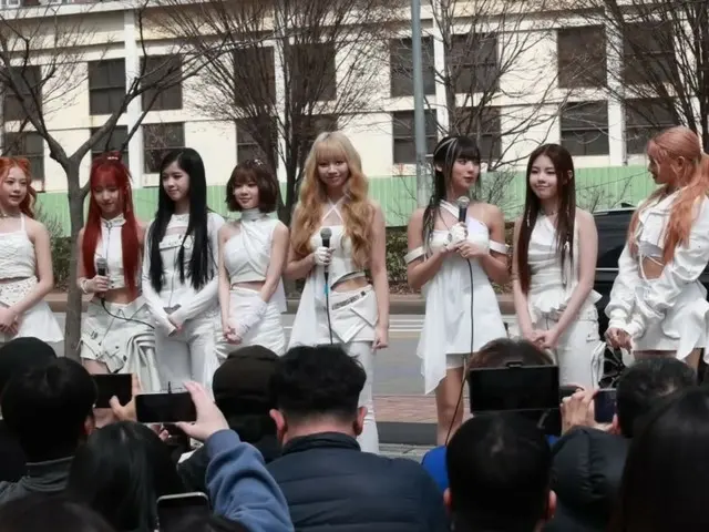 "UNIS" mengadakan fanmeeting mini pada tanggal 30 sore.