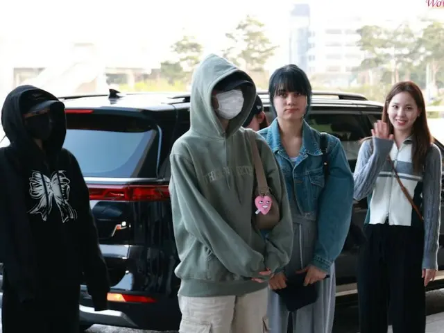 NiziU berangkat ke Jepang pada sore hari tanggal 7 @ Bandara Internasional Gimpo