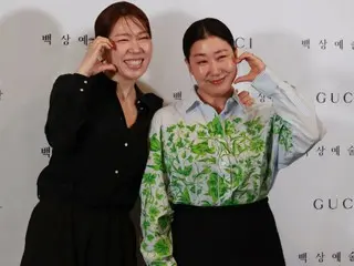 Yeom Hye Ran & Ra Mi Ran menghadiri ``60th Baeksang Arts Awards Gucci ImpactAward GUEST VISIT'' yang diadakan pada tanggal 21 sore.