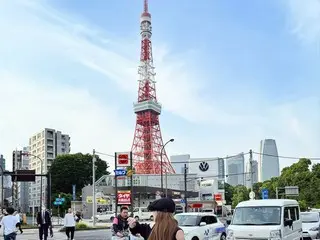 Penampilan HyunA sedang menikmati Tokyo menjadi topik hangat.