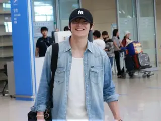 Aktor Song Geon Hee kembali ke Bandara Internasional Incheon pada pagi hari tang