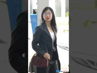 240918 Halaman Penggemar Keberangkatan Bandara NewJeans_ _ HAN_ NI oleh 스피넬
 * H