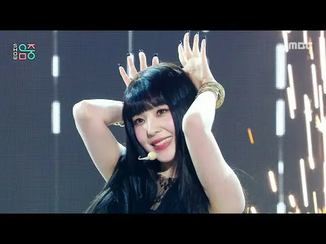 RedVelvet_ - IRENE_ & SEULGI_ (RedVelvet_ -IRENE_ & SEULGI) - Miring | Menunjukk