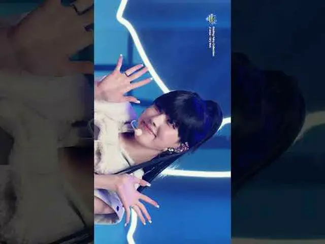 ▶ Berlangganan ke Mnet YouTube: Sukai Facebook dan Twitter untuk berita K-Pop la