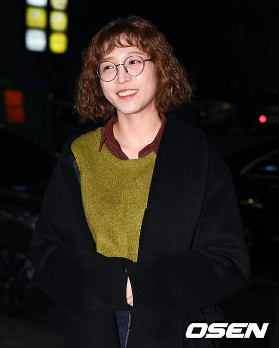 [Resmi] Pihak MS Team, mendiskusikan Kontrak Eksklusif dengan aktris Lee Cho Hee ... Lee MIN JEONG, yang bersama-sama membintangi "I'll been there", termasuk