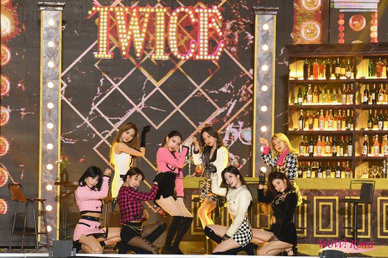 TWICE, koleksi foto panggung "Kayo Daiten" (2020 SBS Gayo Daejejeon) malam ini