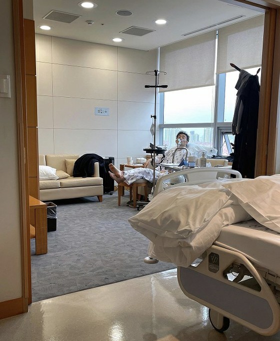 Aktor Choi Min Soo & June Elizabeth Kang, terima kasih atas "pemulihan cepat dengan dukungan dan doa" ... Bright New Post setelah operasi karena kecelakaan sepeda motor
