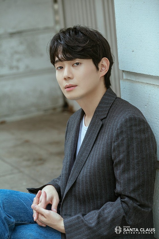 Serial TV "Hell is calling" Popularitas aktor Ryu Kyung Soo melonjak ... Penampilan film dan serial TV diputuskan secara berurutan