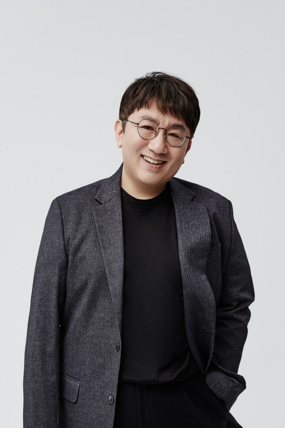 Terpilih sebagai "Bloomberg 50" oleh Bang Si Hyuk, pencipta "BTS", dan Bloomberg, AS