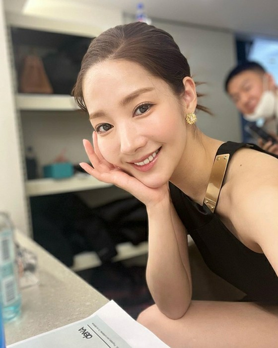 Aktris Park Min Young, "Tiba-tiba aku sangat sakit ..."