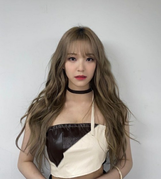 [Resmi] "fromis_9" Baek Ji-heon menghentikan aktivitas karena gejala kecemasan psikologis