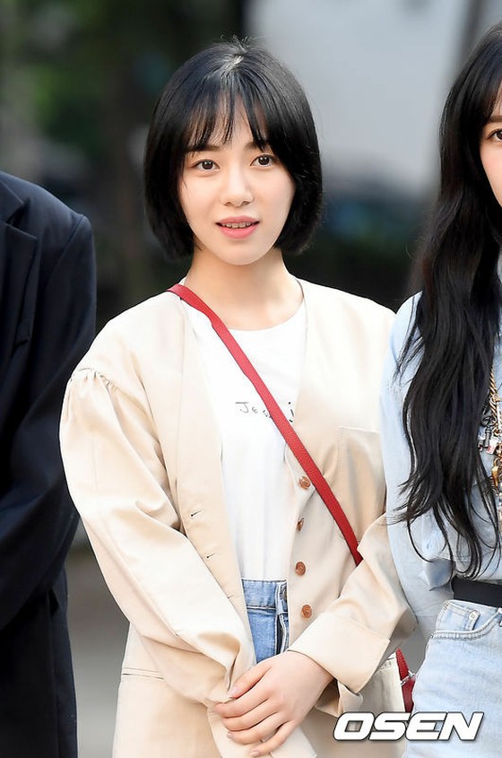 Mantan "AOA" Mina mengungkapkan alasan penarikan kelompok "Saya diderita oleh seseorang selama 10 tahun"