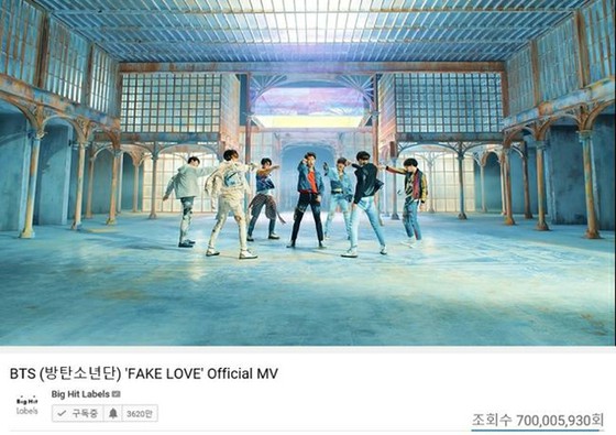 [Resmi] "BTS" dan "FAKE LOVE" video musik melebihi 700 juta tampilan