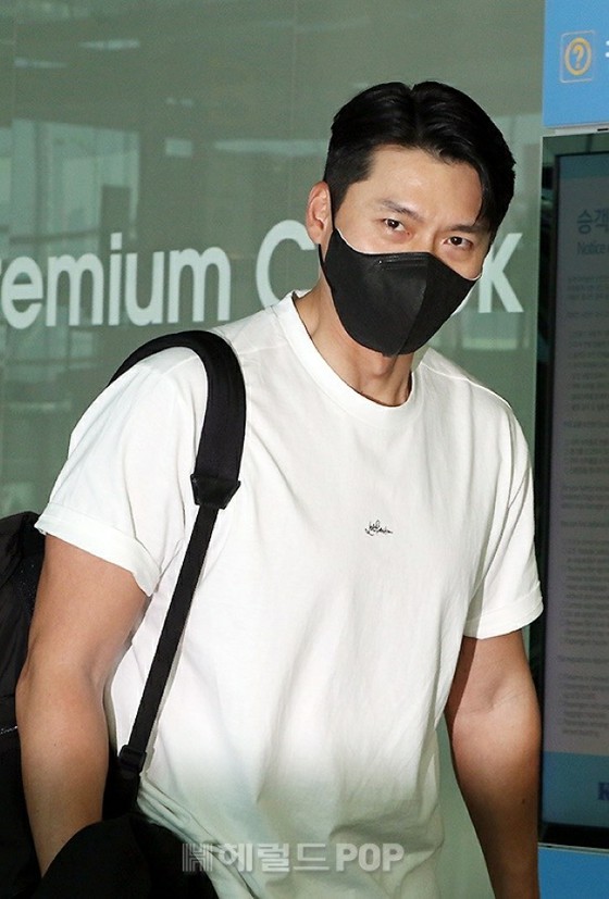 [Foto] Aktor Hyun Bin & Song YEJI couple akhirnya berangkat bulan madu = Bandara Internasional Incheon, Korea Selatan