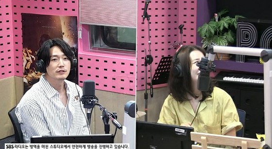 Aktor Jang Hyuk, "Saya ingin sahabat saya Jang Nara menghadiri pernikahan dan hidup bahagia."