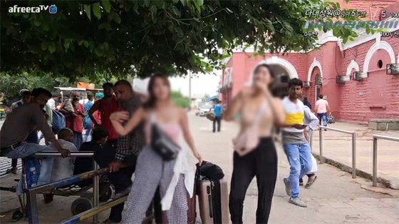 BJ wanita Korea, kontroversial di STREAM karena menari di depan pria India dalam pakaian terbuka