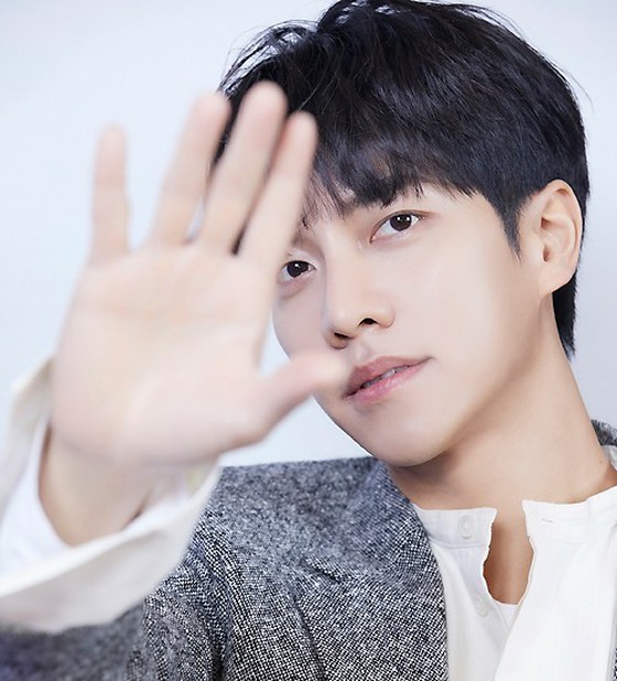 [Teks lengkap] Penyanyi Lee Seung Gi, pengungkapan tambahan dari seorang kolega... "Saya tidak memikirkan Lee Seung Gi, tapi saya tidak mempermasalahkannya..."