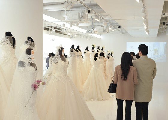 Setengah dari orang mengatakan mereka tidak harus menikah... Korea Selatan bergerak menuju "masyarakat solo"
