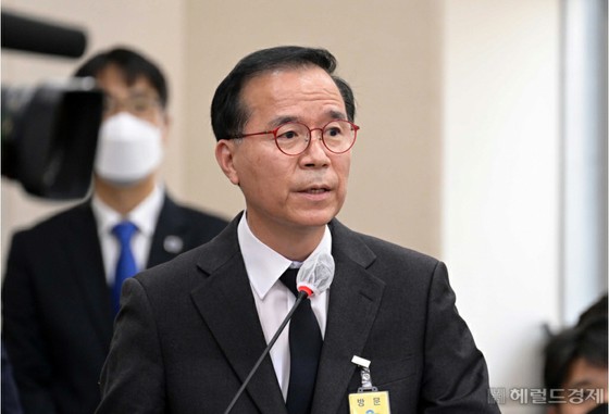 <Kecelakaan Itaewon> Komisaris polisi Seoul kembali ke rumah setelah 10 jam interogasi sebagai tersangka = Korea Selatan