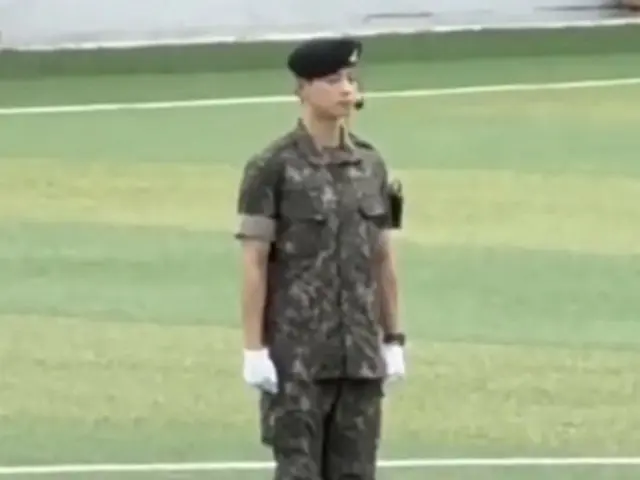 Cha Eun Woo ASTRO hadiri upacara wisuda sebagai perwakilan para trainee... "Dorongan dari komando militer"