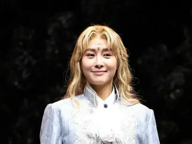 オク・チュヒョン(Fin.K.L.)、ミュージカル「エリザベート」“コネキャステング”問題に3年ぶりにコメントか?