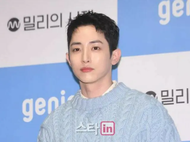Agensi aktor Lee Soo Hyuk memberikan klarifikasi lebih lanjut terkait masalah acara di Tiongkok: "Apakah ada masalah penahanan? Tidak selama 12 jam... Kami telah mengonfirmasi niat sang aktor."